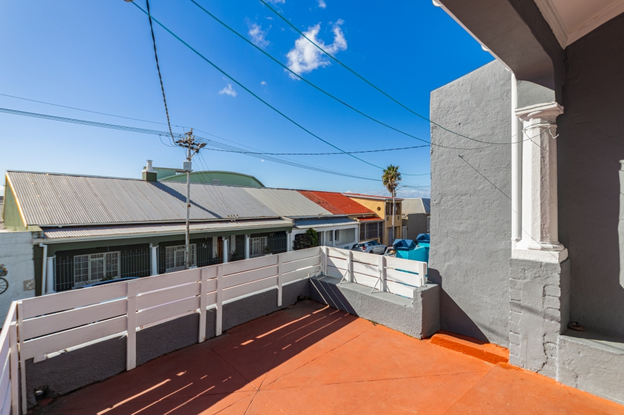 3 Bedroom Property for Sale in Woodstock Western Cape